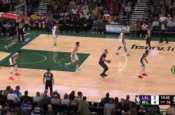  清晨密尔沃基雄鹿豪取连胜：荷甲节点到来，信心回归，训练强度明显提升-安博网页版