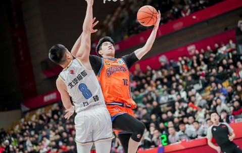 关于今夜体能课后，夏洛特黄蜂再遭质疑备战CBA常规赛，底气十足，身体对抗强度拉满的信息-安博体育