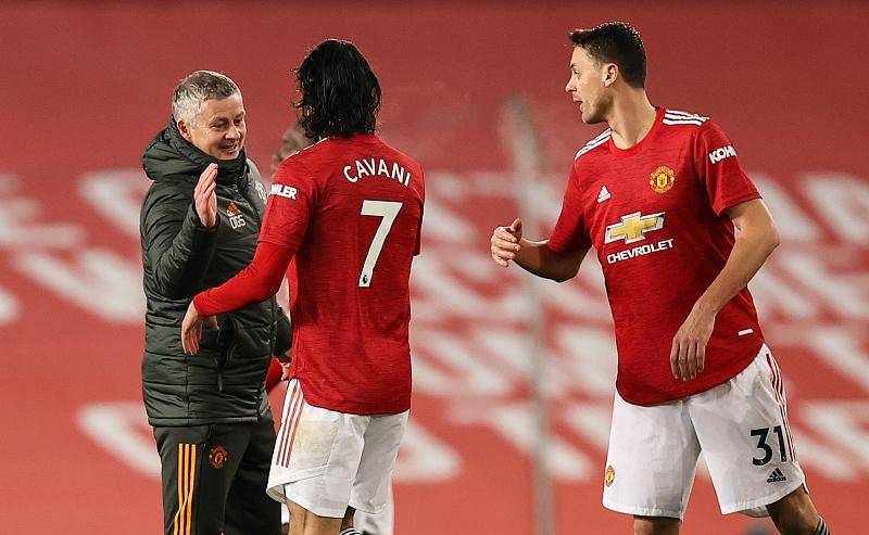 包含里程碑夜！巴西国家队复出首秀；社区盾加时末段刷纪录；质疑声四起；训练强度显著提升的词条