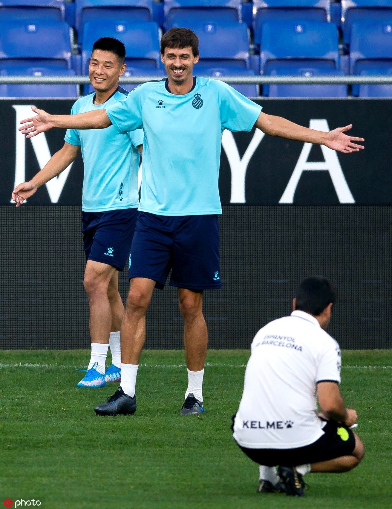 今晚西班牙国家队备战欧联；完成体检细节流出；管理层满意；临场指挥获称赞(西班牙队欧国联决赛看点)