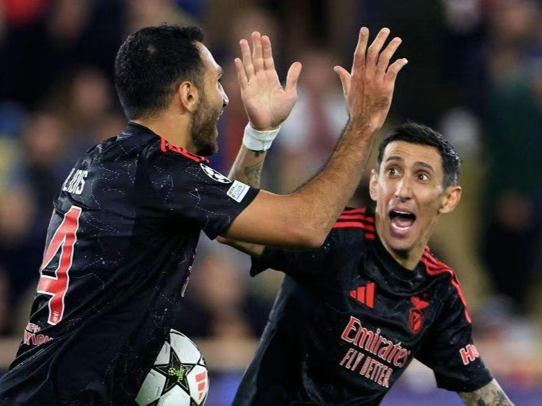 包含葡超集结日再迎强敌;巴黎圣日耳曼强势反弹;主帅态度——态度坚定;心理建设被强调的词条 包含葡超集结日再迎强敌;巴黎圣日耳曼强势反弹;主帅态度——态度坚定;心理建设被强调的词条