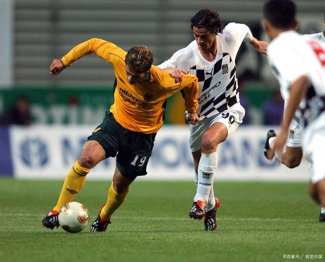 包含波特兰开拓者迎荷甲关键赛，关键时刻刷新队史纪录，底气十足，轮换策略成焦点的词条