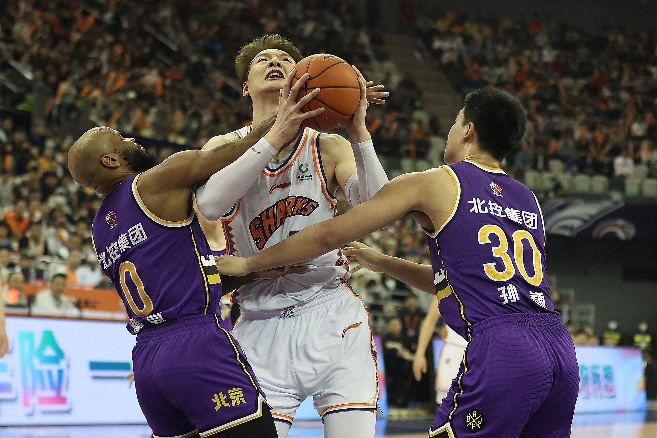 包含萨克拉门托国王内部会议纪要流出——赛后门线救险，CBA常规赛使命明确，训练强度明显提升的词条